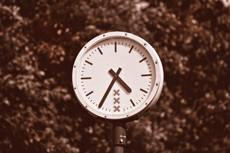 Temporal Displacement Device